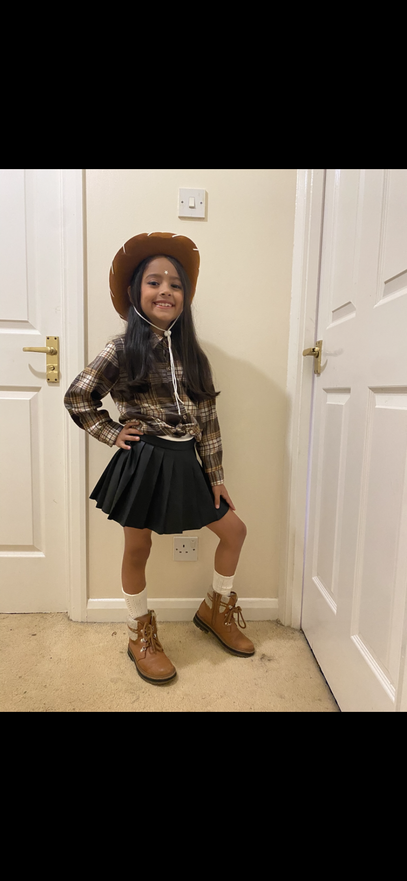 β¨ MEET AMINDA GIANELLA β¨ π Little Miss Teen Universe Essex 2026 π - Image 3